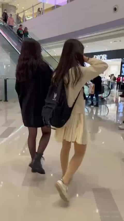 dbd6761e-071c-4657-bdb7-b340075d4069.mp4