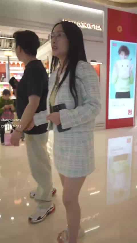 a8f341d0-73b4-42ed-bed1-7d69ee677f27.mp4