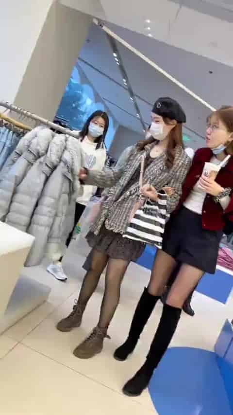 3e420ab4-cf11-4daa-9017-397c94ddbe28.mp4