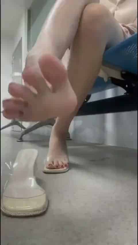 a0d1f436-88bc-4ee5-b51e-9c667ca6470a.mp4