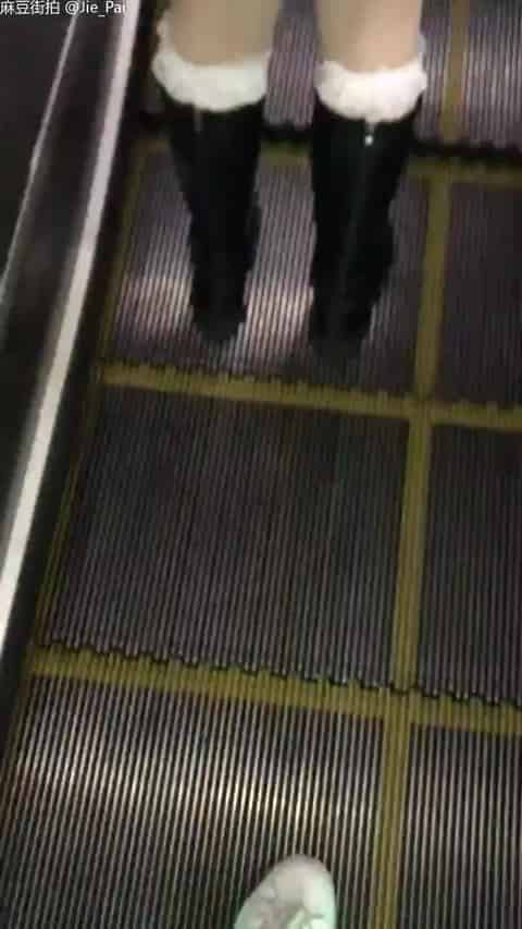 9c7d5ab9-563c-4832-8dca-5a81867293bb.mp4