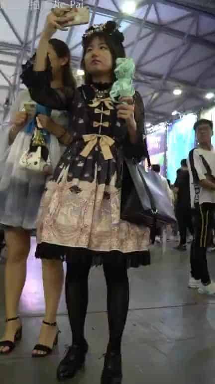 cb693611-de53-4774-b4e9-50a32fc3c6ce.mp4