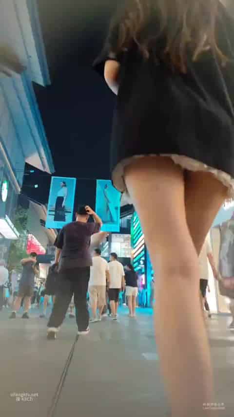 706c5dce-ec31-4f1e-8337-f62ced8fba8a.mp4