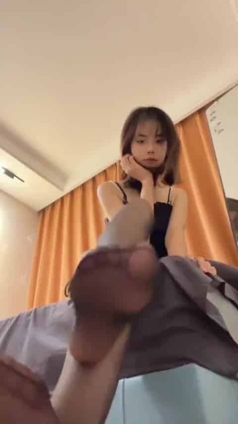 027e75aa-3d89-4e1f-83a5-ad81212f7a31.mp4