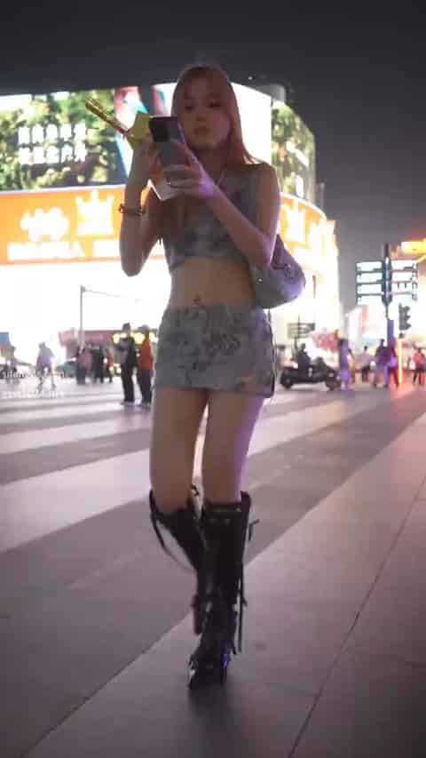 016e14f9-44a4-4be8-b558-fe464243a600.mp4