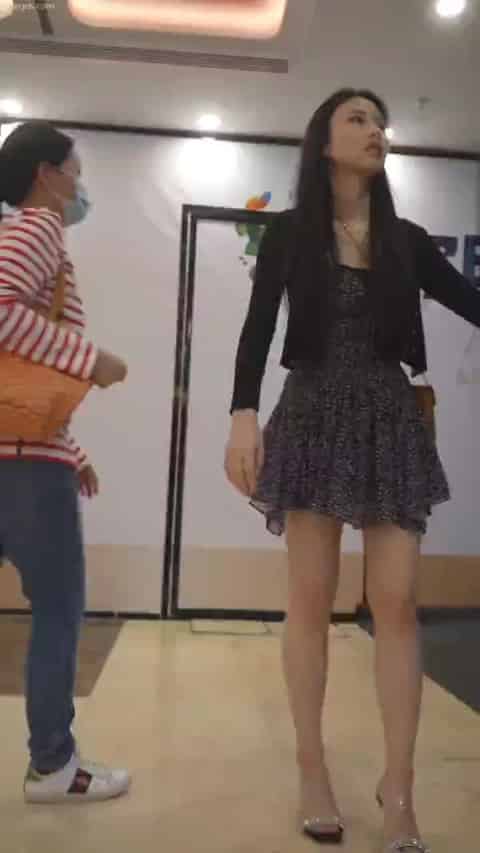 aaa99a61-7c10-48a4-a990-2d79631a2651.mp4