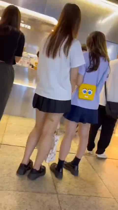 69e54b83-2f88-491d-b66b-266b711b6812.mp4