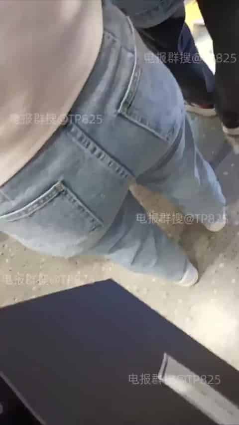 9222f9a2-dea0-43c6-992d-fce4b4cd2510.mp4