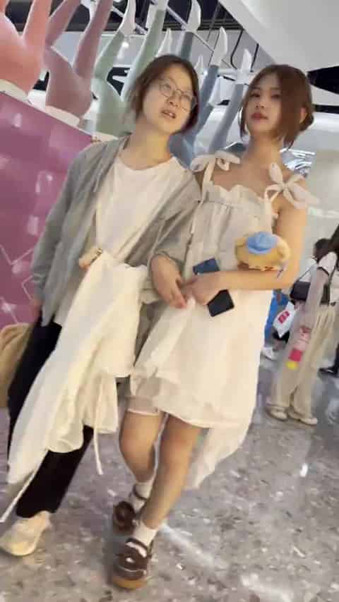 701ea815-bdb5-453b-9fbf-a24cc93f9d23.mp4