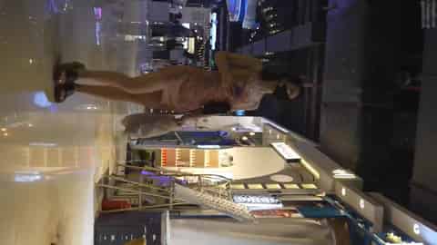 ea9b9aa7-4643-4ff9-9b26-2a885a620e1d.mp4