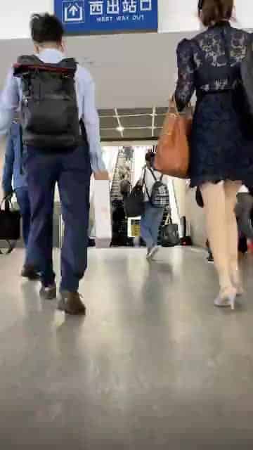 53338ff3-cbd7-4a14-b87e-631bbb73805a.mp4