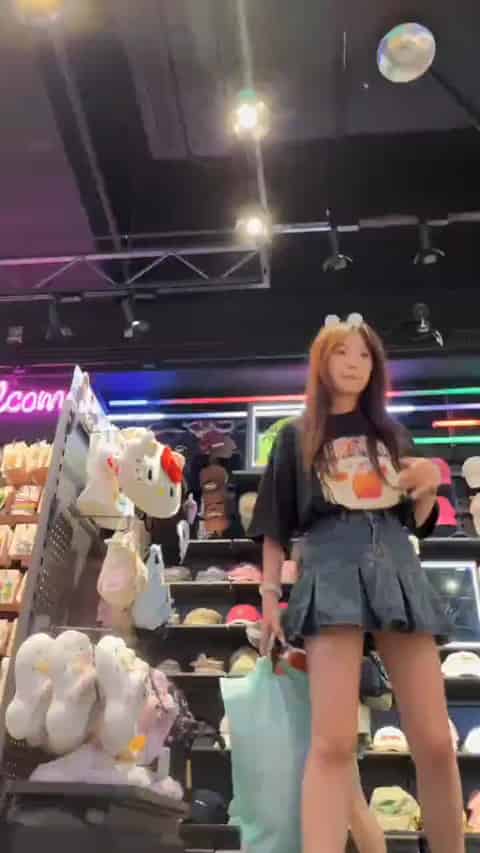 66bb1725-a3a9-4e26-9c64-696cb6a550e6.mp4