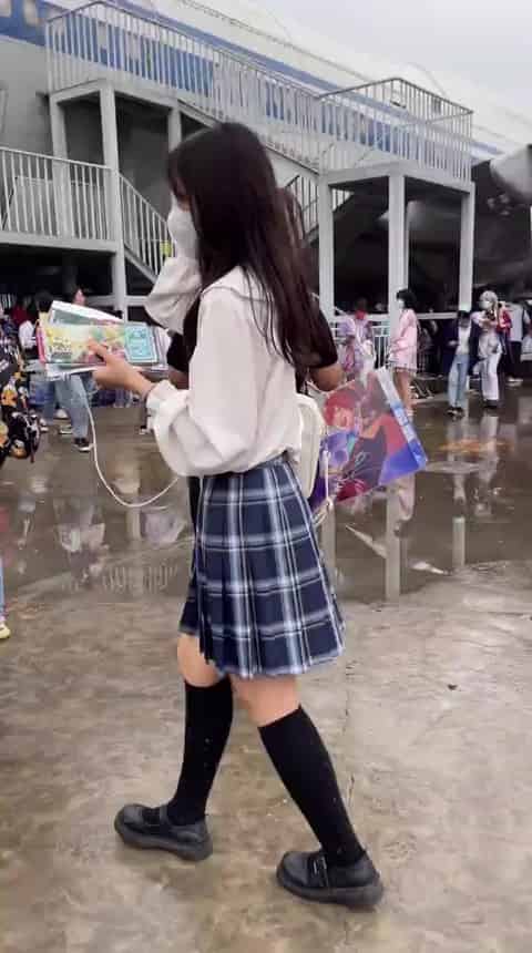 0e0f62e9-9689-4f3e-97d3-dd344dd85cf4.mp4