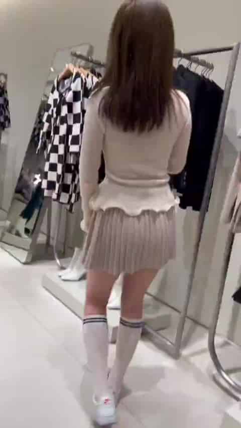 5f3e1a8f-b5a4-4102-bf30-c61a12df37cb.mp4