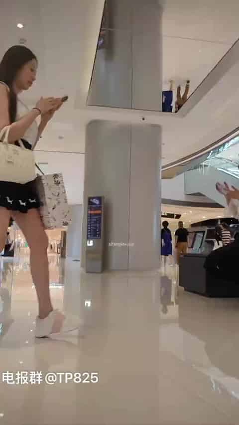 74f649ea-dc55-4f88-9fa3-93b2ca28f99c.mp4