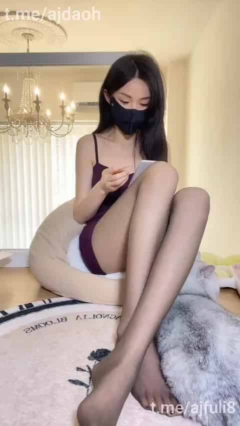 7b0a6958-12df-4dc1-ab91-eba388e93422.mp4