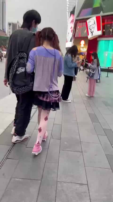 7c3a4adb-c438-4cf1-8777-8fbdfbc4cb9b.mp4