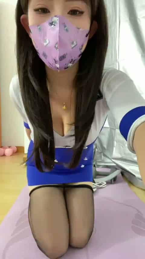 0fedfcbd-7633-4b1a-b97f-f2014e1ea632.mp4