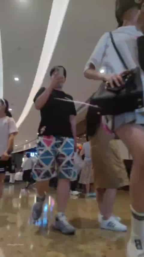 10e48cf1-ef15-4c32-a7f8-17e431932411.mp4