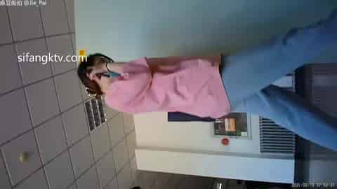 ff0df77d-b746-4dbd-aafa-28e06d77f68b.mp4