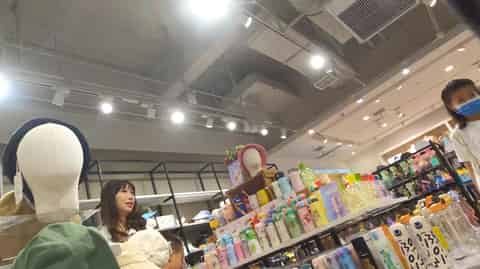 d2795f02-fad3-4f77-a23e-85d837fb2f95.mp4