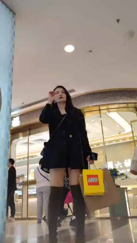 42126dac-e8f7-4efe-ae31-9809fa5c58df.mp4