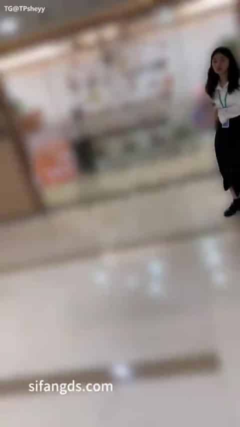 cbfdda27-5260-4d61-a8e2-bb9f2e918159.mp4