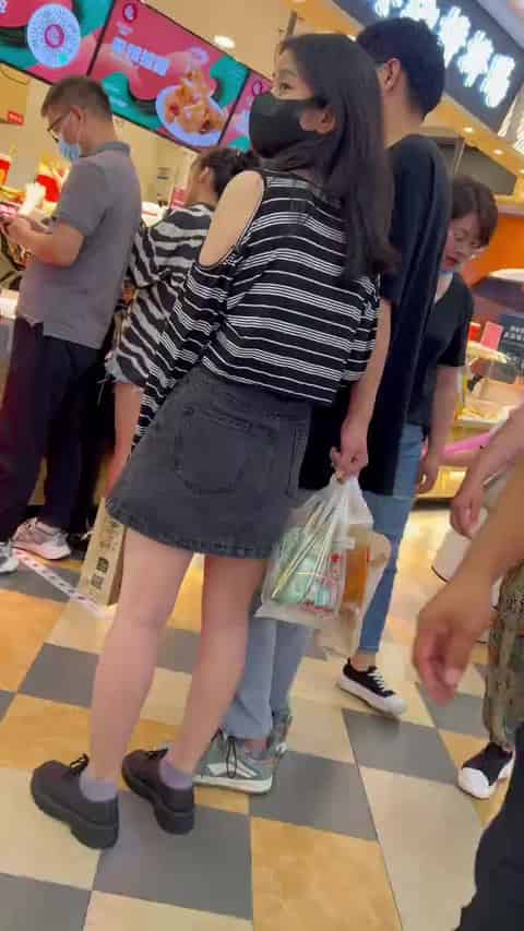 bbffc0e7-9615-44cf-b65f-8c0dd29df7fe.mp4