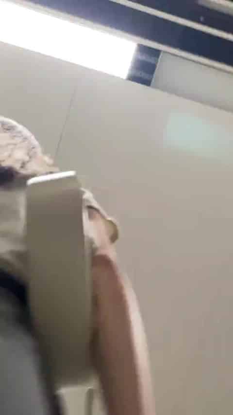 0b089db5-4a67-4492-b97e-62454e8f4a31.mp4