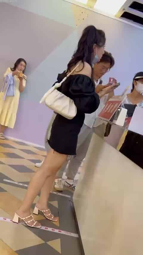 f283bafa-a865-4048-8dcf-a0fd2fe08a25.mp4