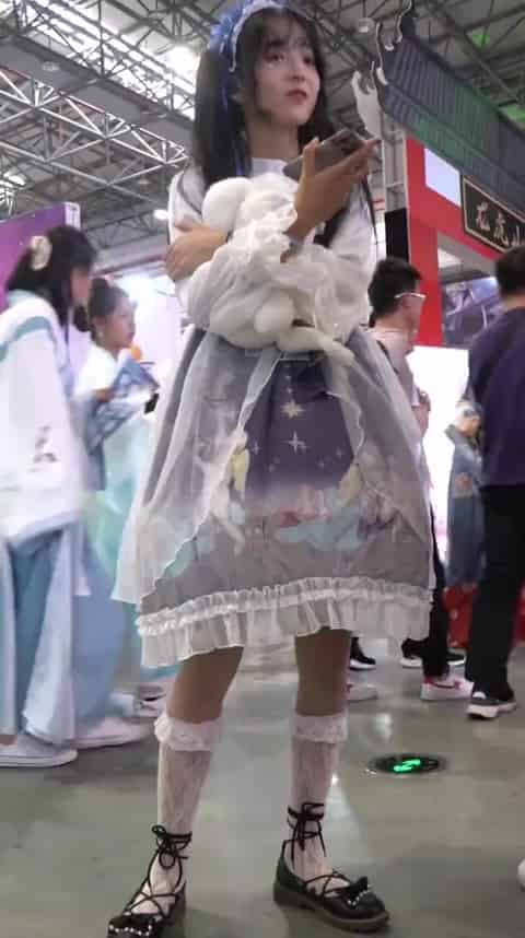 4a6c17df-f865-47c5-8ce7-42cc4153b5e7.mp4