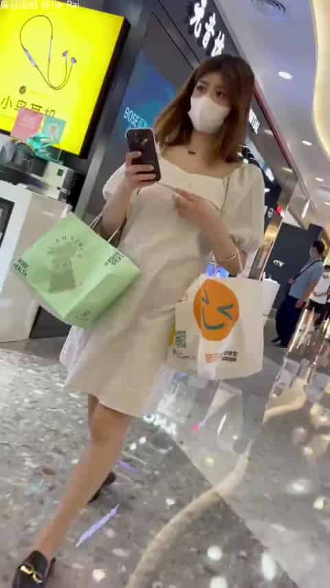 b8527924-a127-4de0-8c4f-f98e0fb29178.mp4