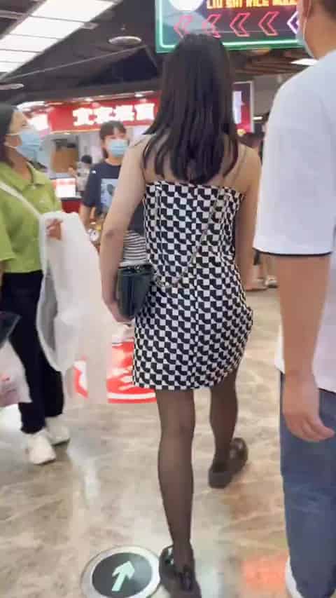 422cbd92-c568-427d-a482-08ee08636c50.mp4