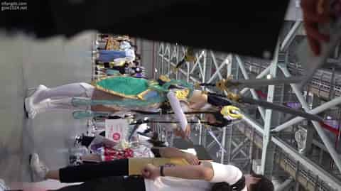 d374701e-59f3-4c9c-bdbd-f650ba5ea54a.mp4