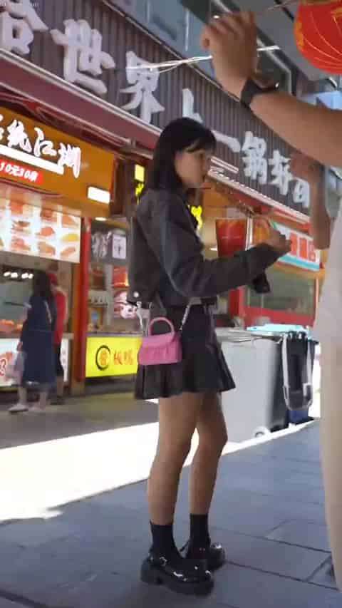 9d36bf7b-fb78-4e15-8f0a-b298f7022e58.mp4