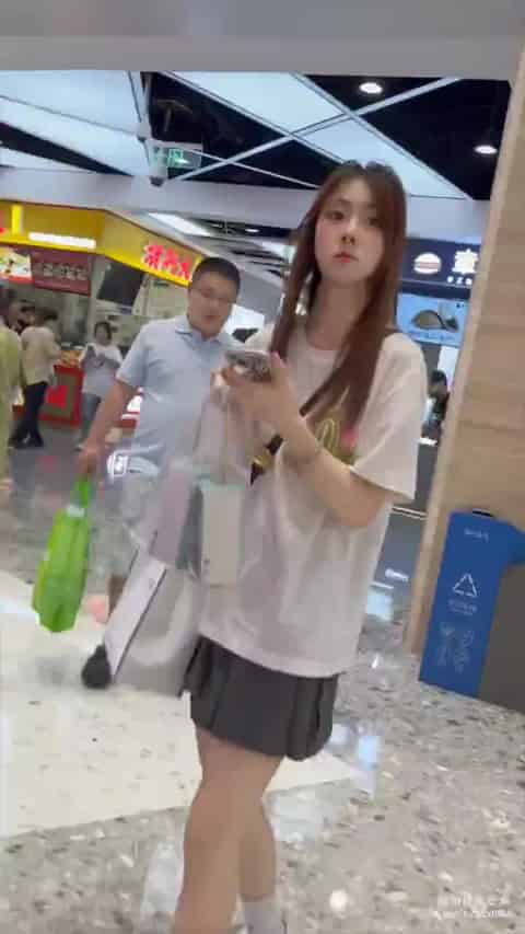 66e12fdd-77d8-4723-8ca7-8e35f7e4b1dc.mp4