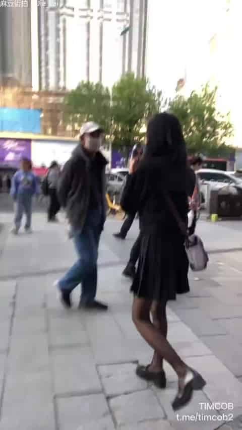 c549e395-5fd9-4ca0-8942-f89ce4aee39d.mp4