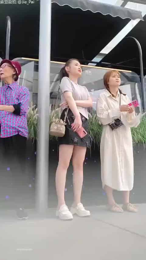 913ef726-c8a9-4f3e-8bdd-385f629a21db.mp4