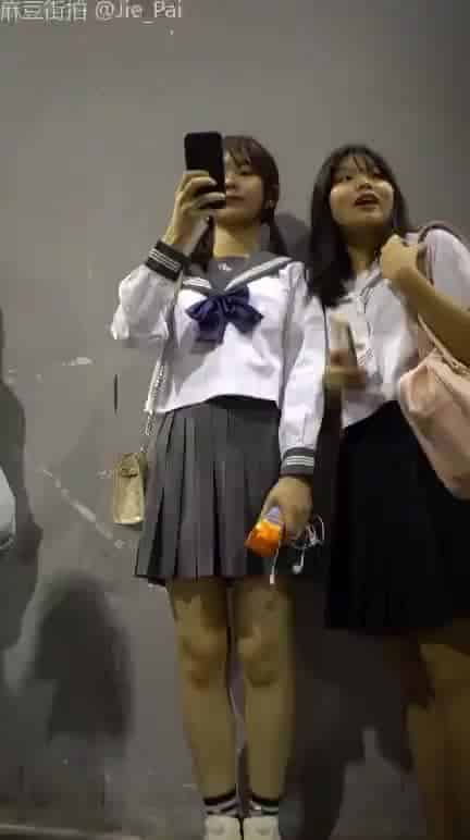 c1e3f095-f774-434d-b700-ce8ab9f38a4f.mp4