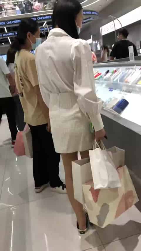 ab51fe6f-d352-4683-a946-db0860f2a4b2.mp4