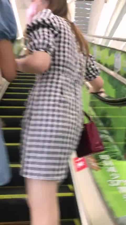 2b8c1b5c-740a-4d6c-9fa6-d520acdd8760.mp4