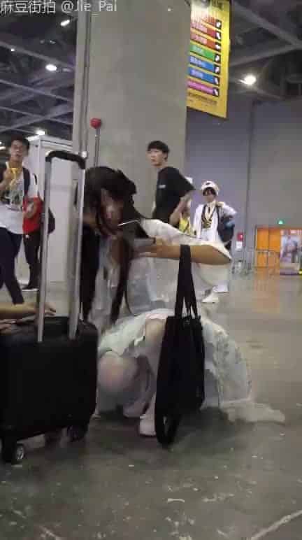 b908656d-006b-4eb8-8bf9-44a15f6f4b06.mp4