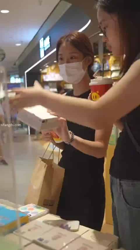 7ba90159-f3ef-49eb-8141-5fa206d728a1.mp4