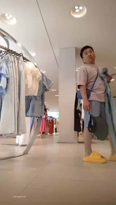 ce3ff14c-71ef-4ad5-b5da-811e7962cd81.mp4