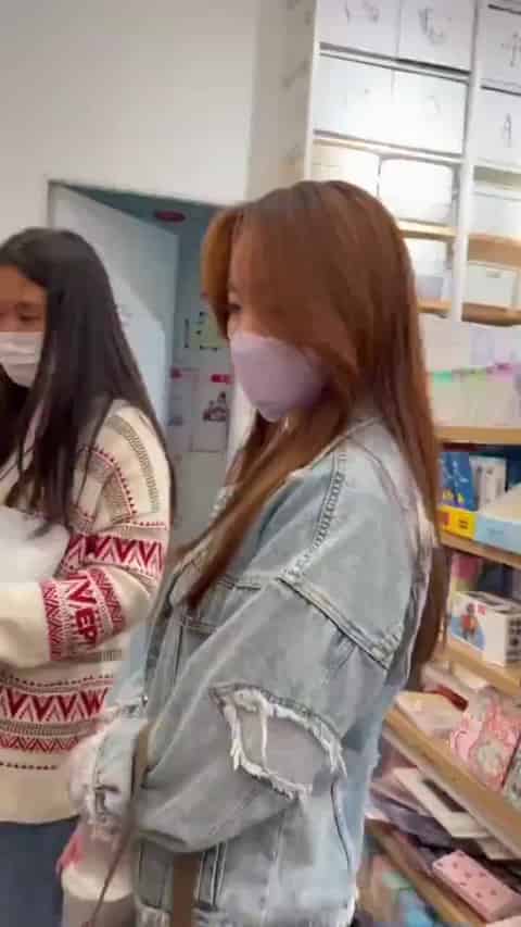 0a52cb4b-ed20-48e1-86af-6415c52f914b.mp4