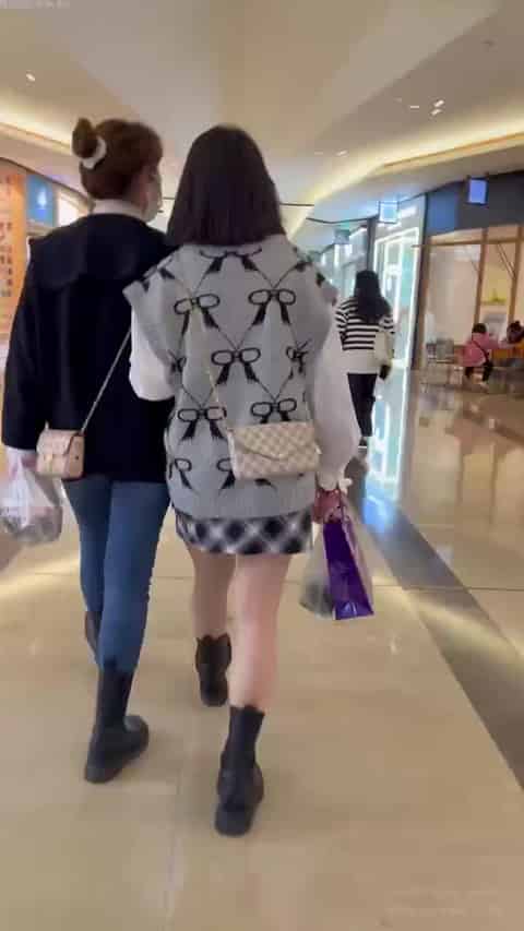 26fd7731-1384-432a-ac69-7882487fcc53.mp4