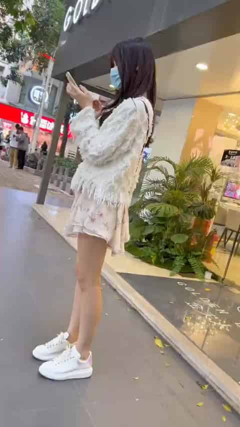 062cd8fc-bf2d-4e1c-88e5-fe8f8081cc18.mp4