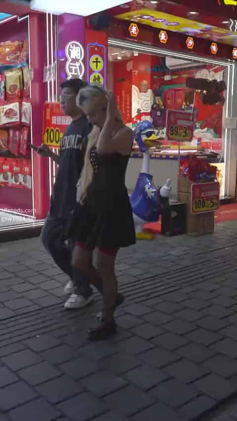 444e2175-95ad-41c9-8dea-7ac11ee2e32b.mp4