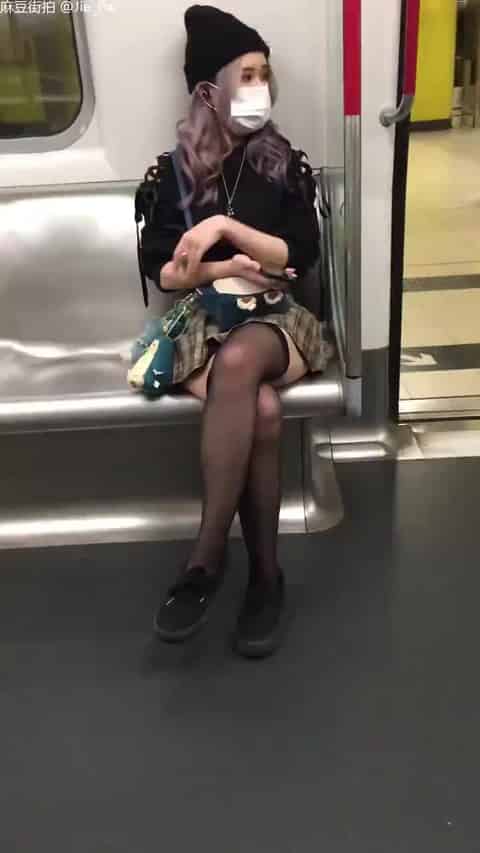 876b76cf-a773-473b-92ee-90ff39b1aa66.mp4