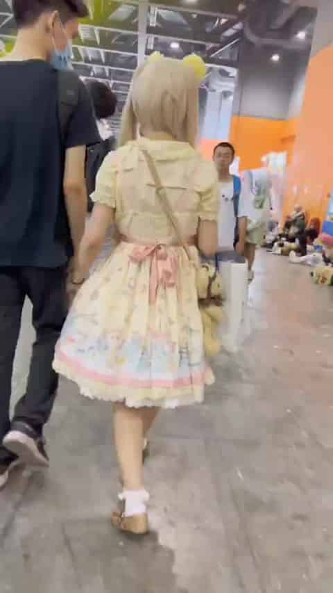 4d9a33eb-0a22-4d83-bbcd-f59f67b33fc9.mp4